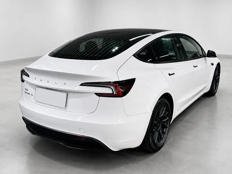 Tesla Model 3 — фото 4