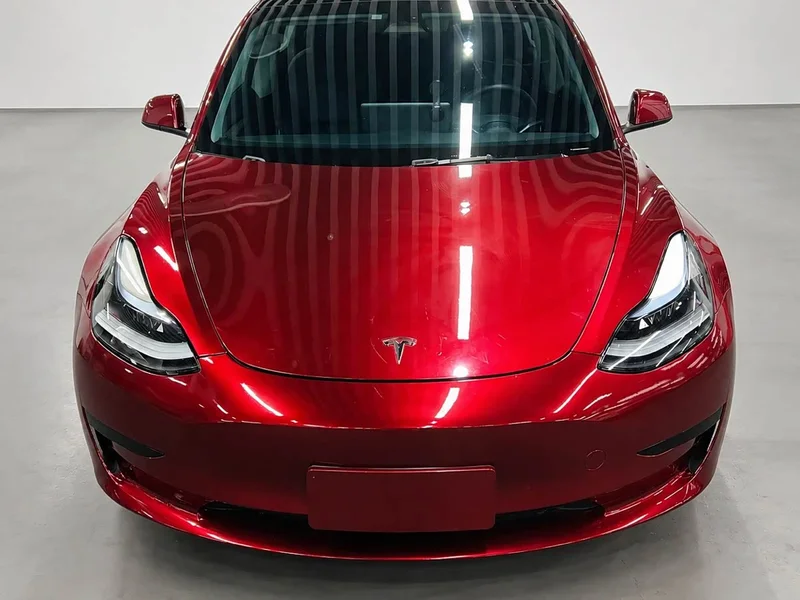 Tesla Model 3 — фото 2