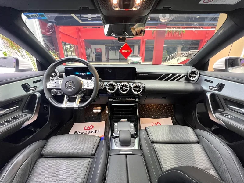 Mercedes-Benz CLA AMG — фото 12