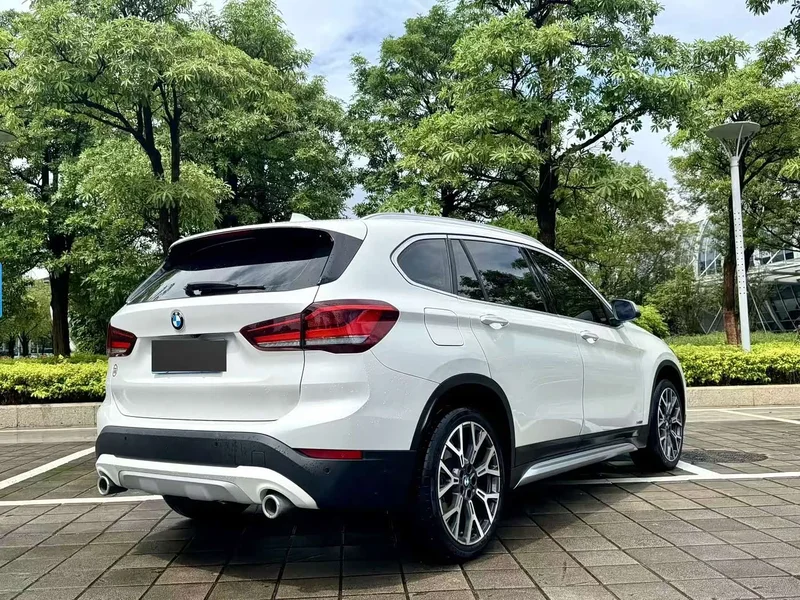 BMW X1 — фото 4