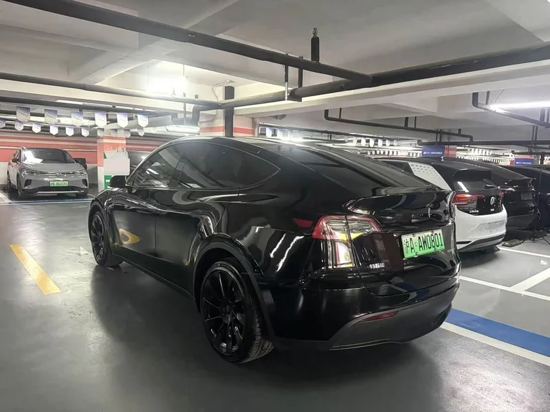 Tesla Model Y — фото 4