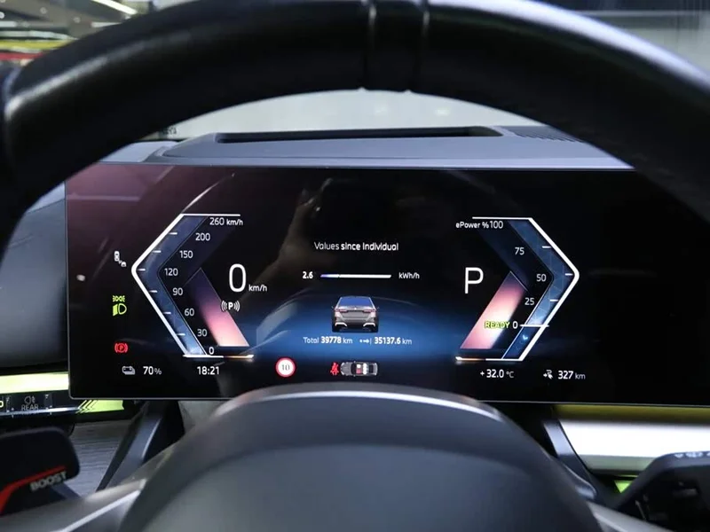 BMW i5 — фото 22
