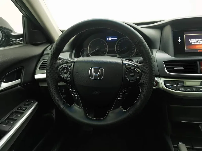 Honda Crosstour — фото 11