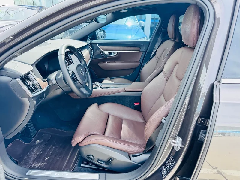 Volvo S90 — фото 11