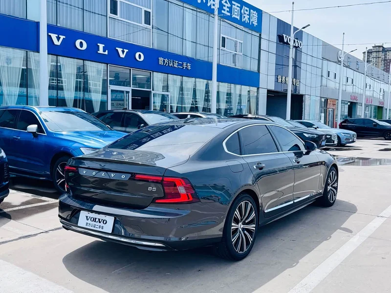 Volvo S90 — фото 4