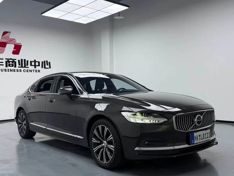 Volvo S90 — фото 3