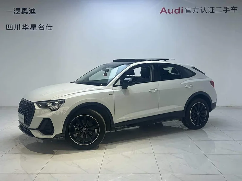 Audi Q3 Sportback — фото 1