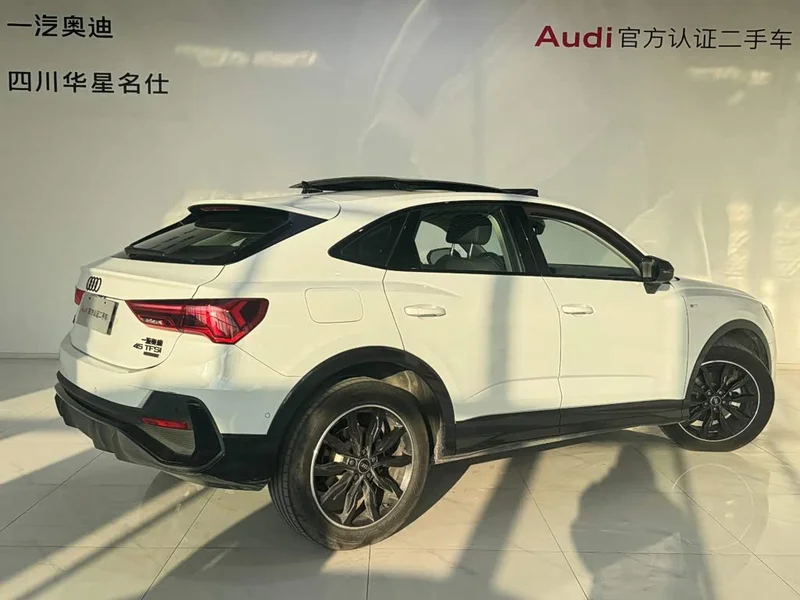 Audi Q3 Sportback — фото 4
