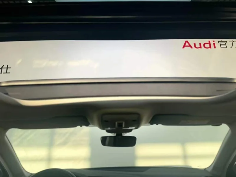Audi Q3 Sportback — фото 10