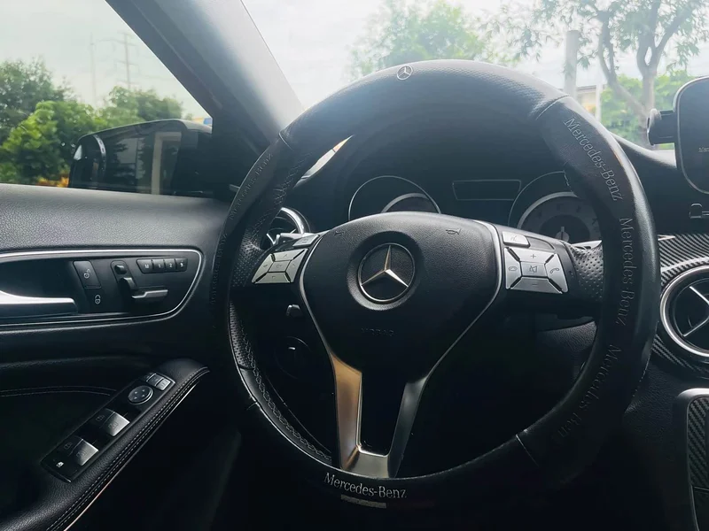Mercedes-Benz GLA — фото 11