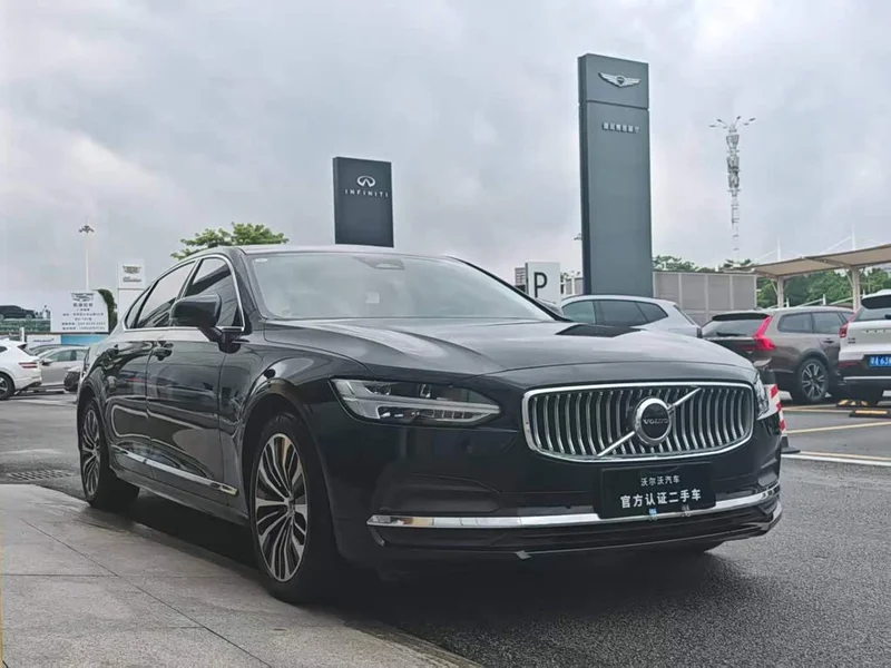 Volvo S90 — фото 3