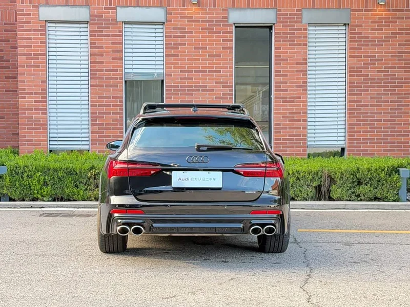 Audi A6 — фото 13