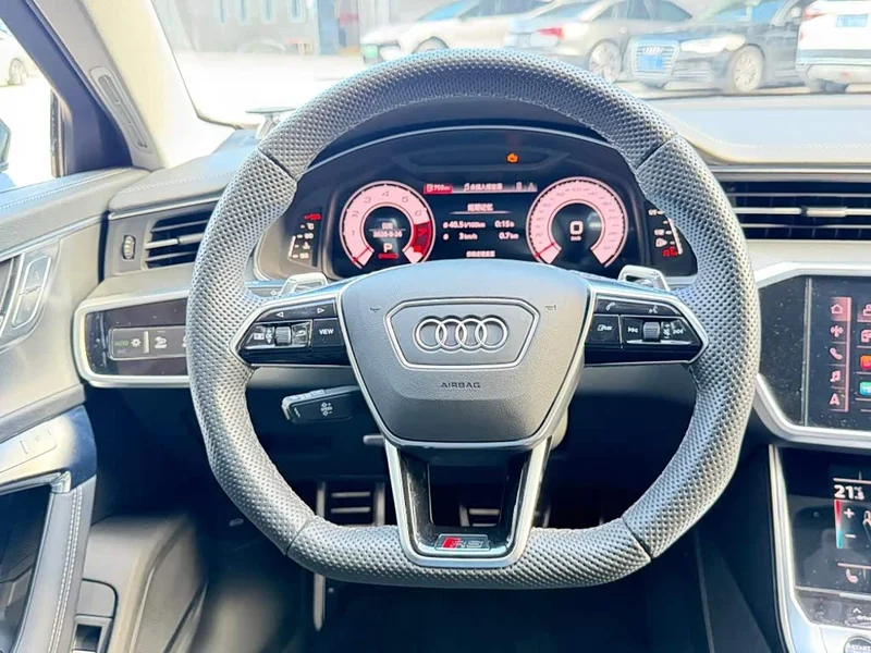 Audi A6 — фото 14