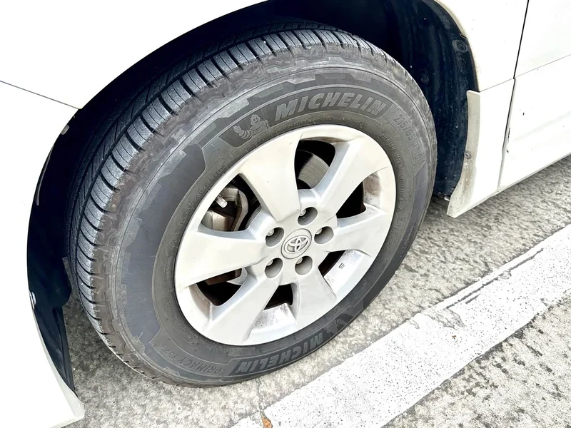 Toyota Alphard — фото 23