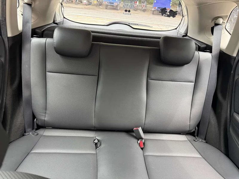 Honda Fit — фото 12