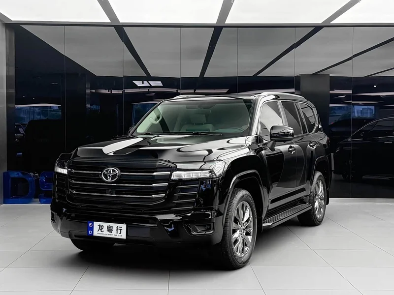 Toyota Land Cruiser (Imported) — фото 1