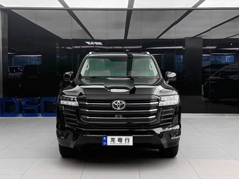 Toyota Land Cruiser (Imported) — фото 2