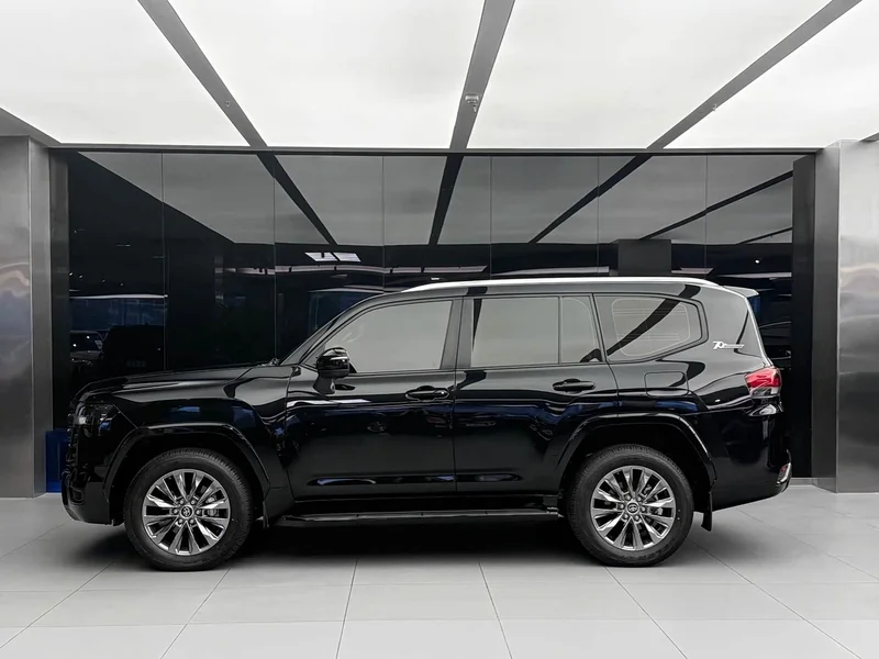 Toyota Land Cruiser (Imported) — фото 3