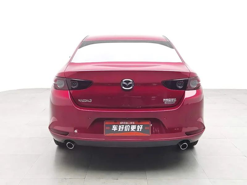 Mazda 3 Axela — фото 4