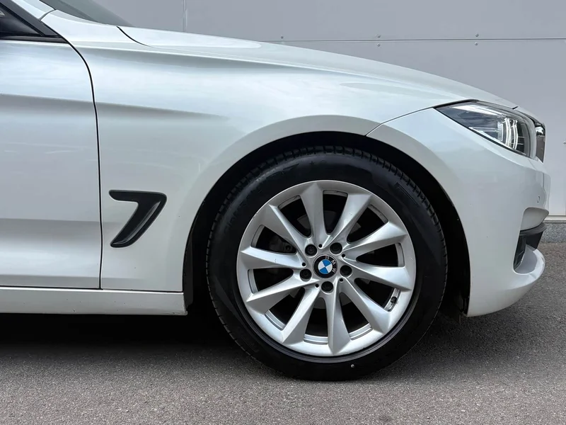 BMW 3 Series GT — фото 10
