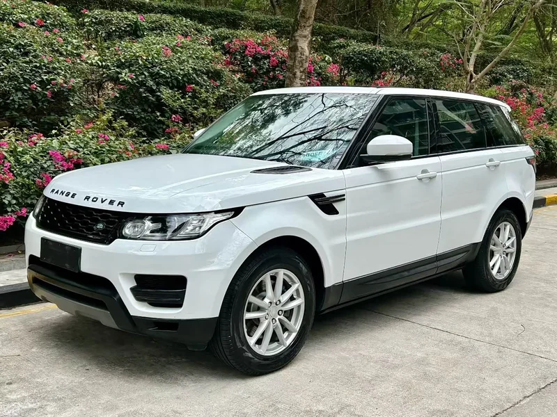 Land Rover Range Rover — фото 1