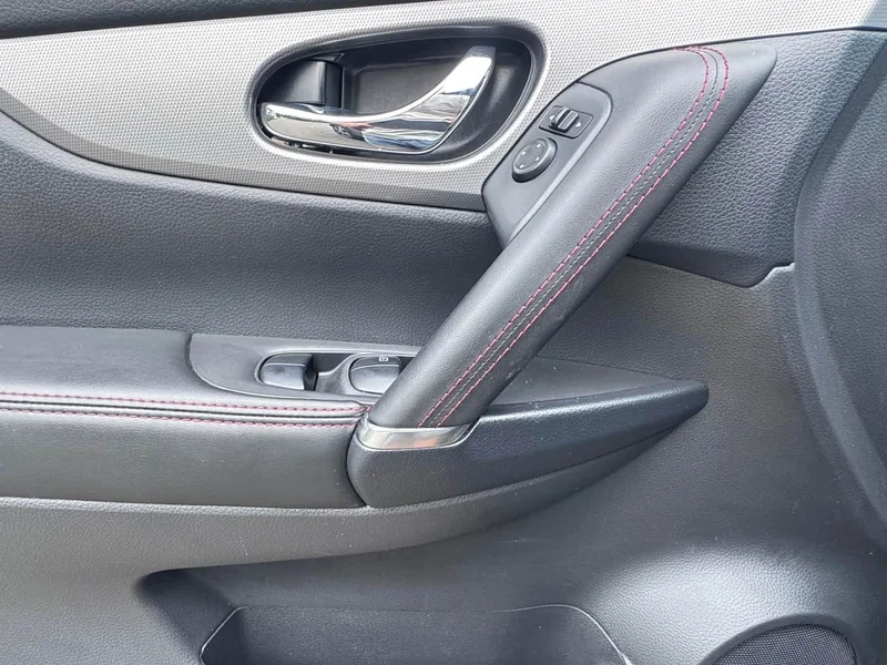 Nissan Qashqai — фото 17
