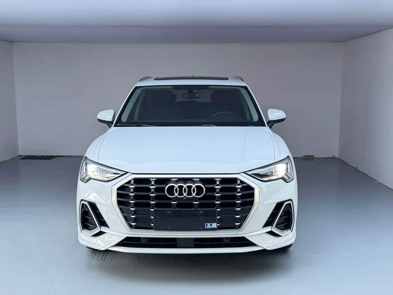 Audi Q3 — фото 2