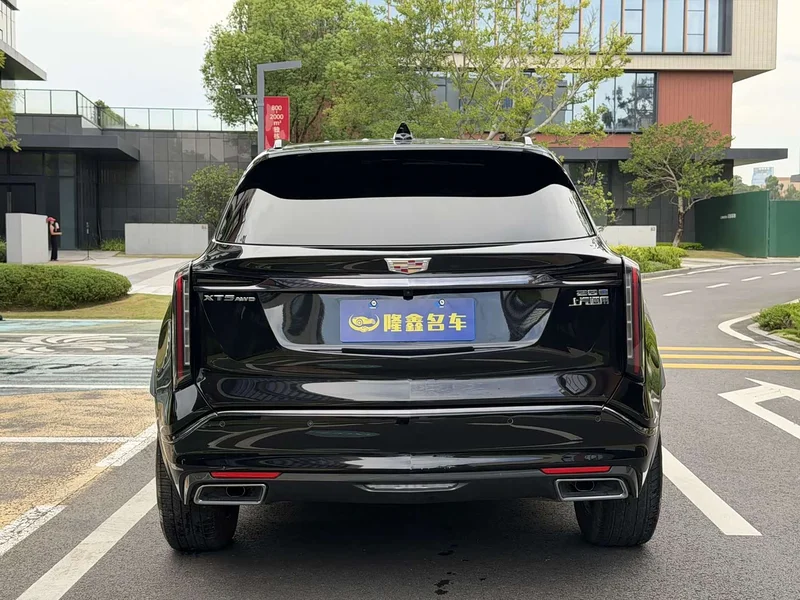 Cadillac XT5 — фото 2