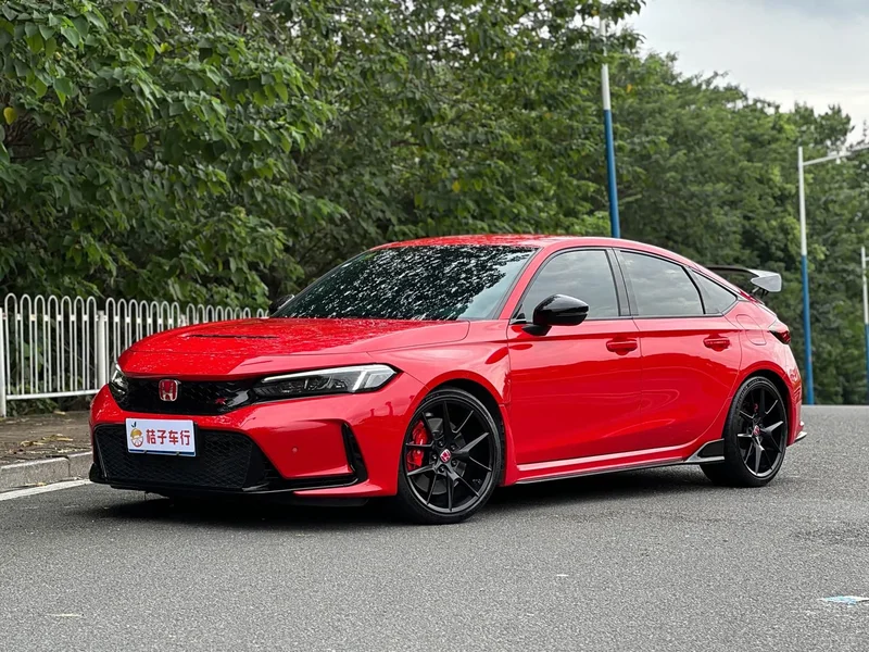 Honda Civic — фото 1