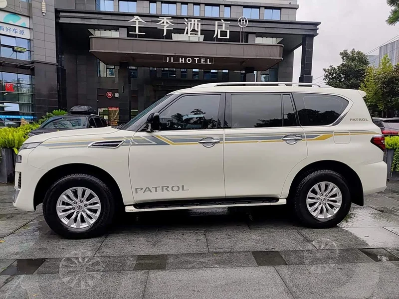 Nissan Patrol — фото 3