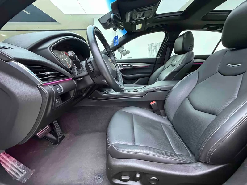 Cadillac CT5 — фото 3