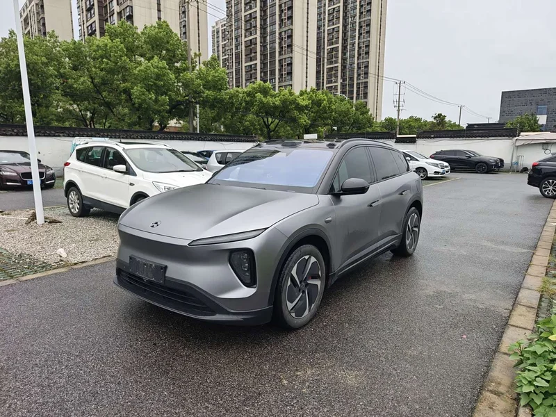 NIO ES6