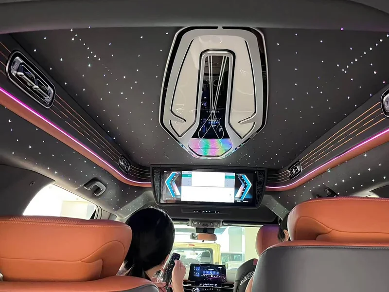 Toyota Sienna — фото 5