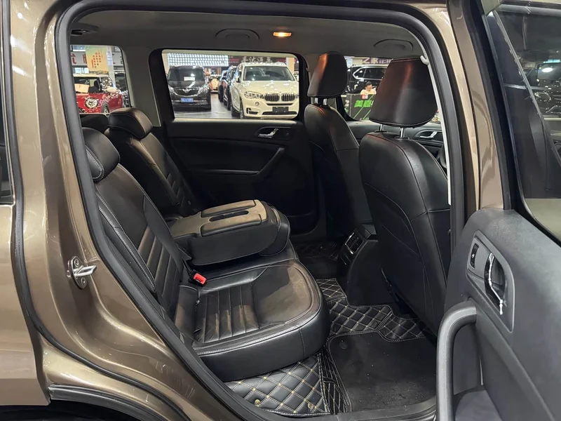 Skoda Yeti — фото 16