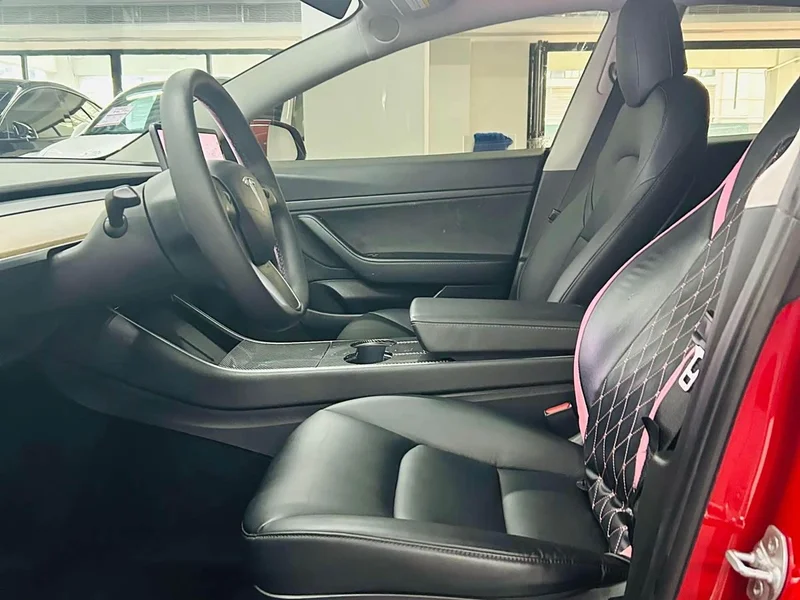 Tesla Model 3 — фото 4