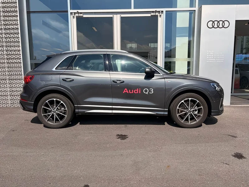 Audi Q3 — фото 3