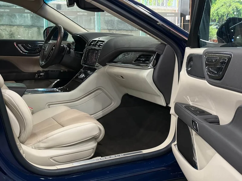 Lincoln Continental — фото 9
