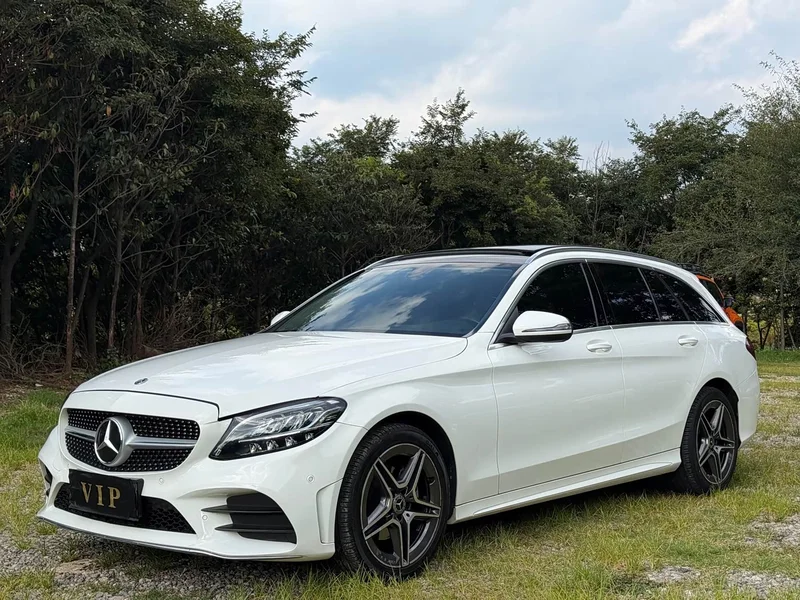 Mercedes-Benz C-Class (Imported) — фото 1