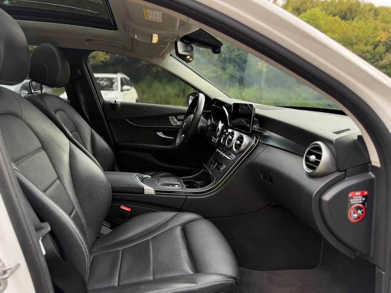 Mercedes-Benz C-Class (Imported) — фото 18