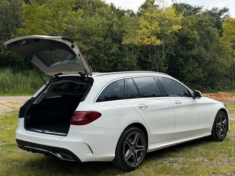 Mercedes-Benz C-Class (Imported) — фото 30