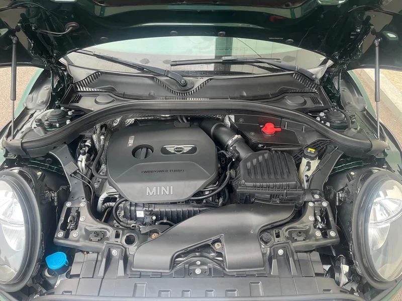 MINI CLUBMAN — фото 17