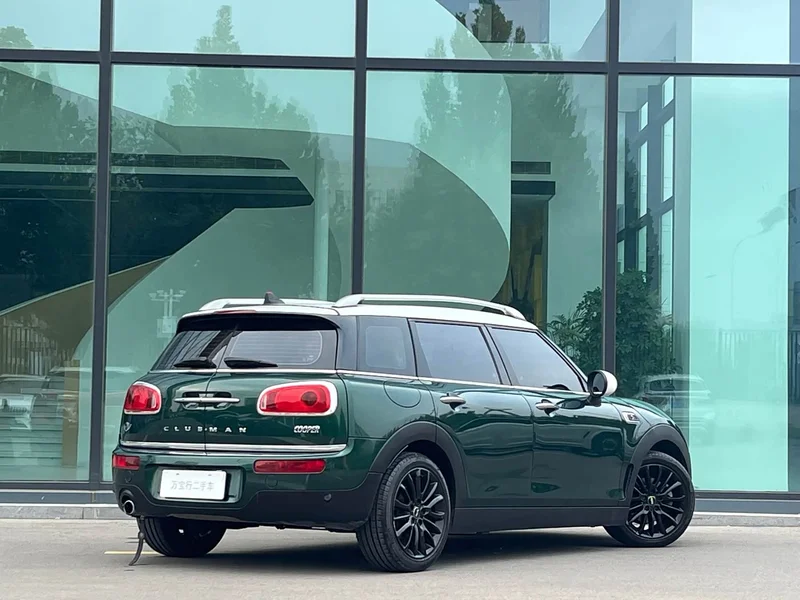 MINI CLUBMAN — фото 5