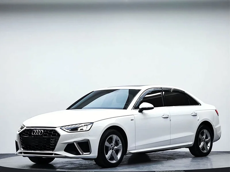 Audi A4L — фото 5