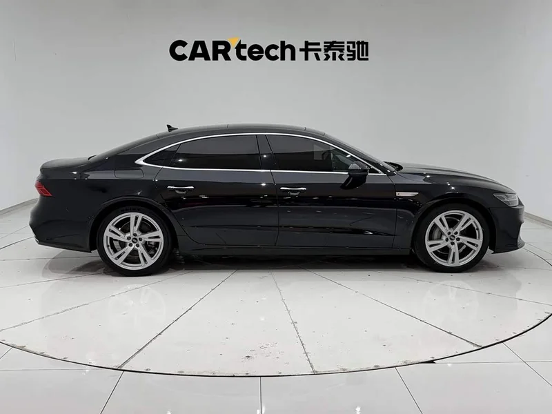 Audi A7L — фото 4