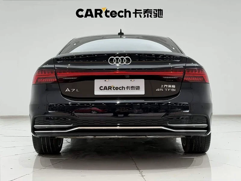 Audi A7L — фото 6