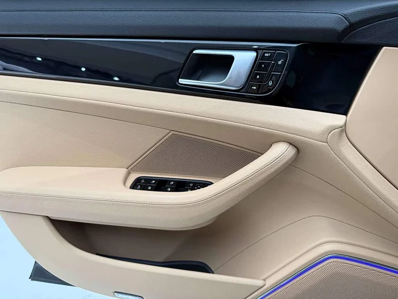 Porsche Panamera — фото 15