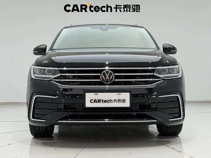 Volkswagen Tiguan L — фото 3