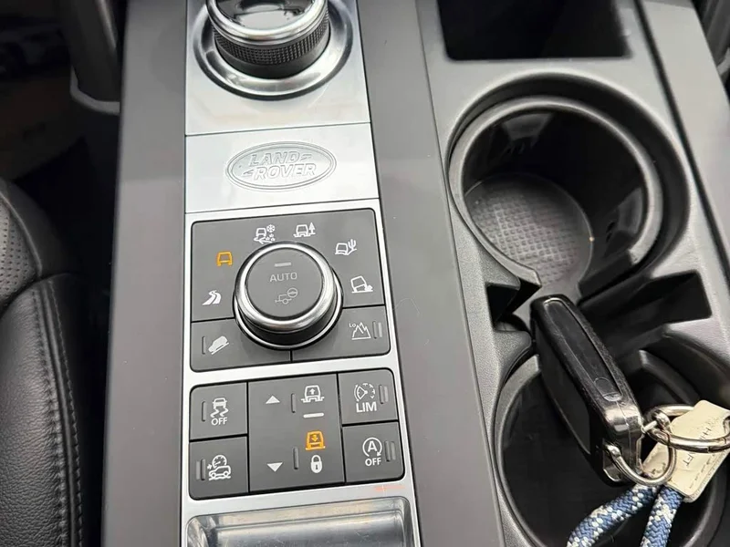 Land Rover Discovery — фото 20