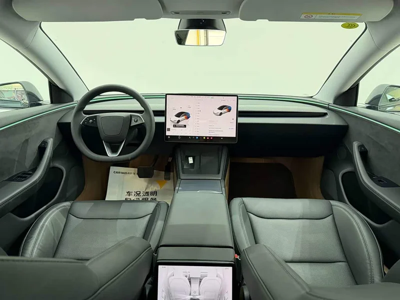 Tesla Model 3 — фото 12