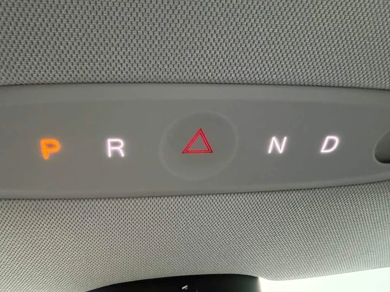 Tesla Model 3 — фото 19